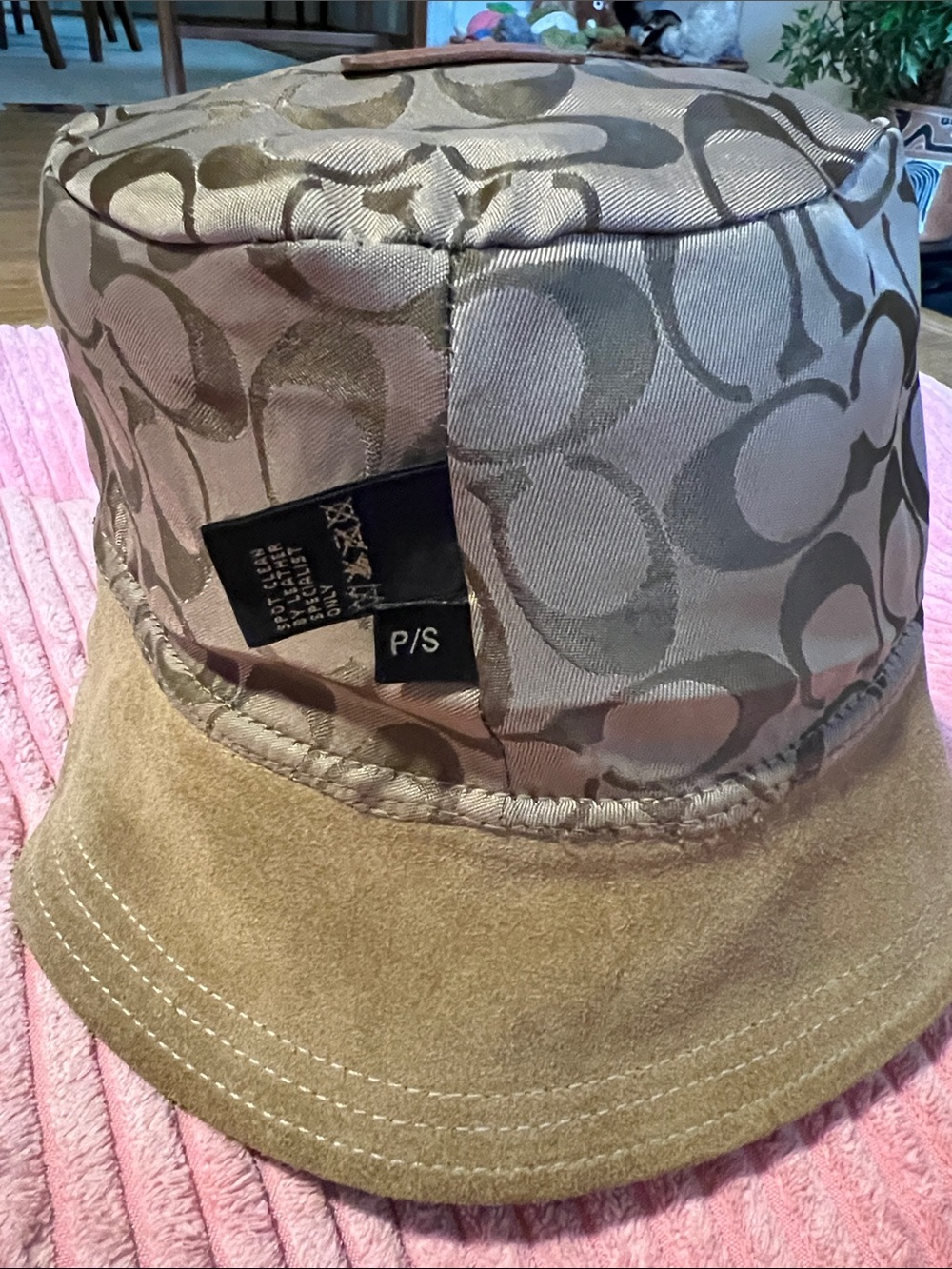 Coach Vintage Soho Bucket Hat - Picture 7 of 9